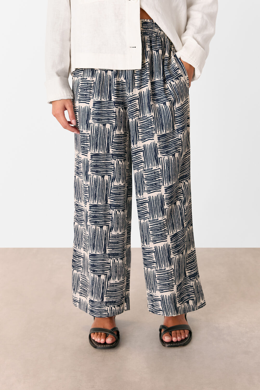 Navy Petite Hatch Squares Cropped Trouser