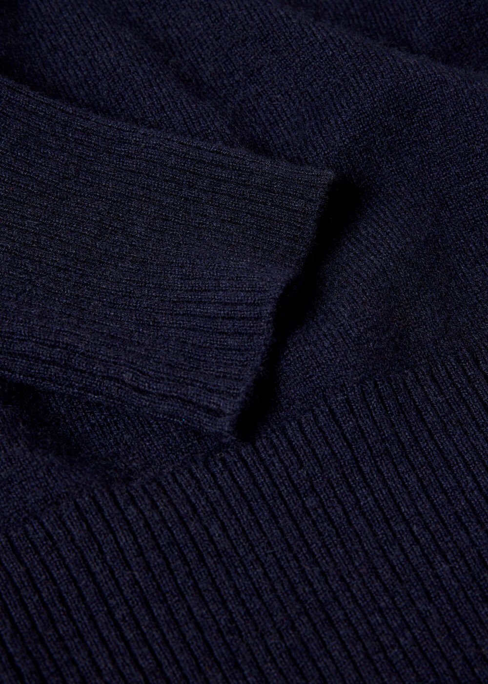 Cashmere Seam Crew Neck Knit