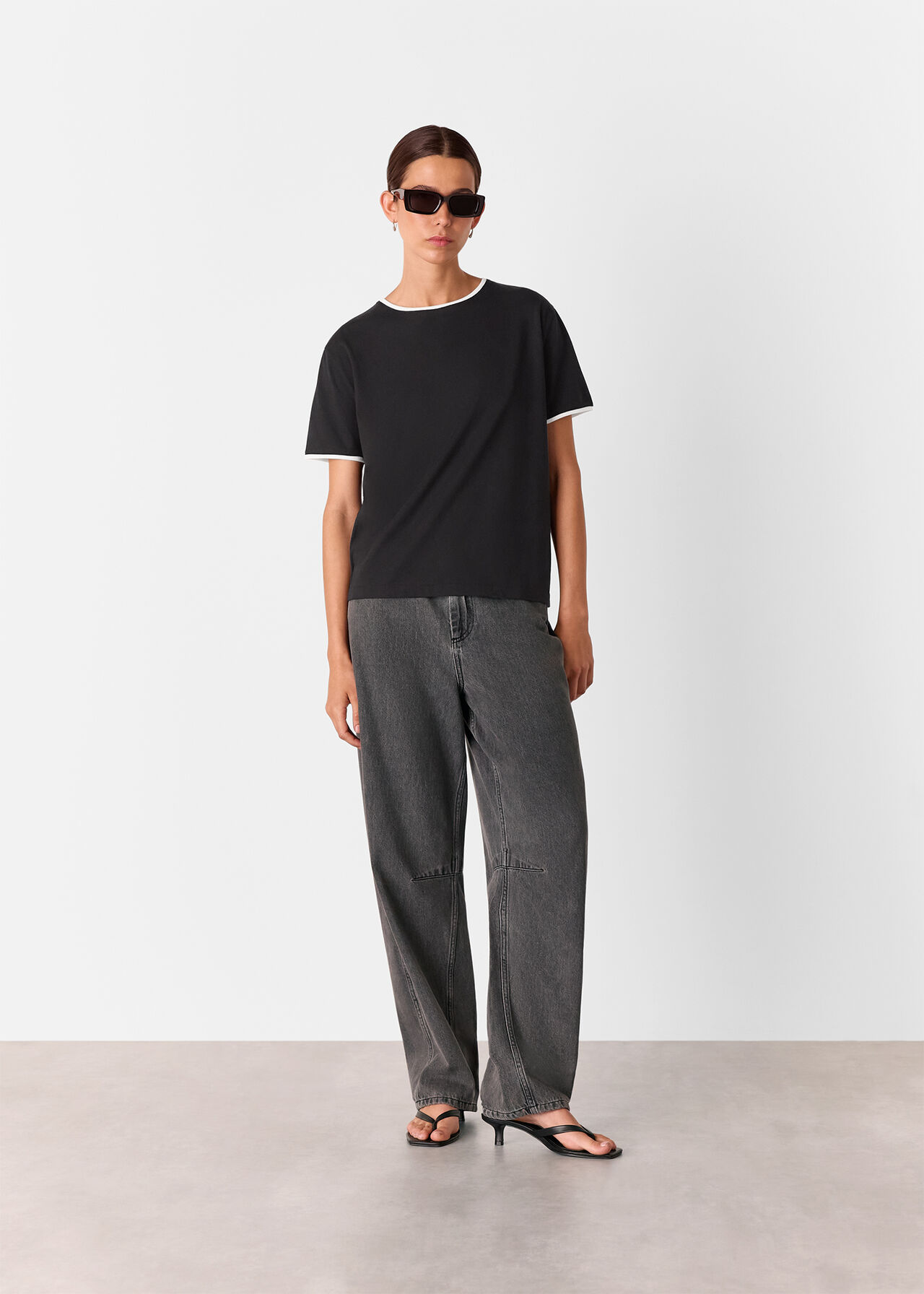 Contrast Piping Detail Tee