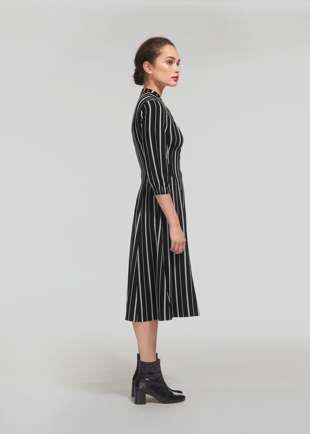 Leesa Stripe Shirt Dress Black and White