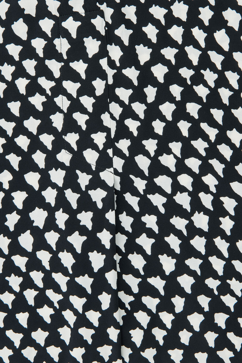 Black Triangle Relaxed Short Dress