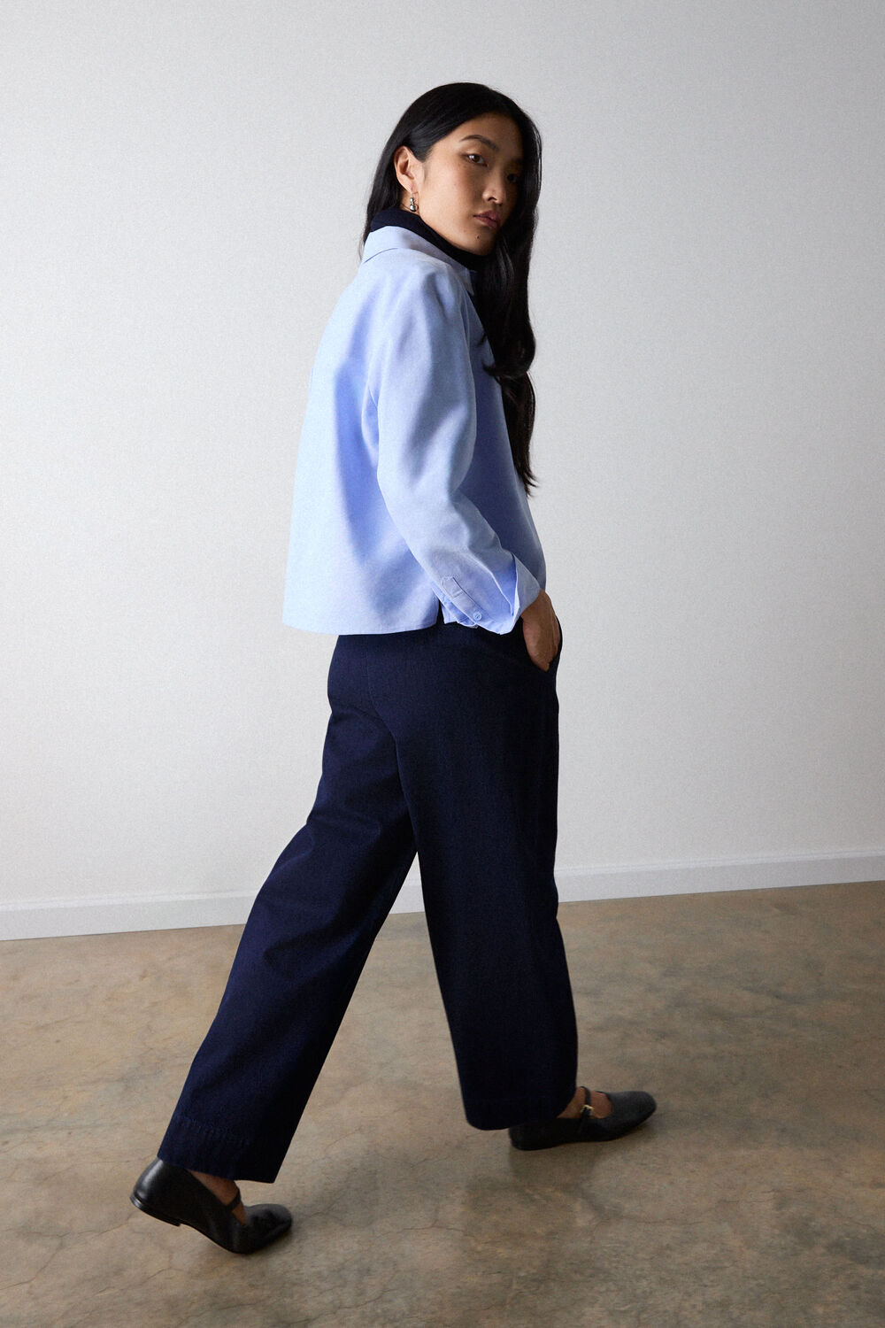 Dark Denim High Rise Clean Barrel Trouser