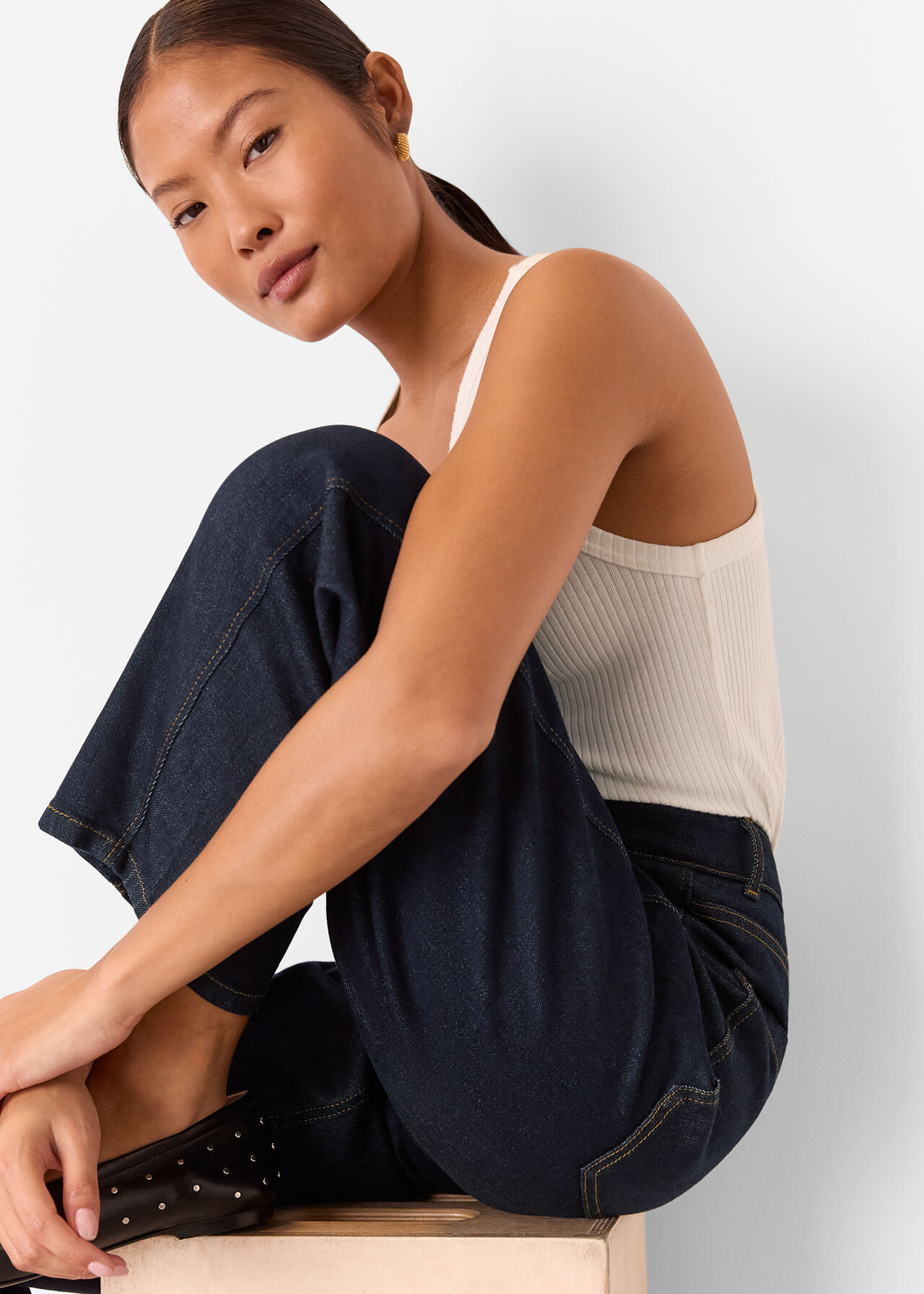 Petite Stretch Barrel Leg Jean