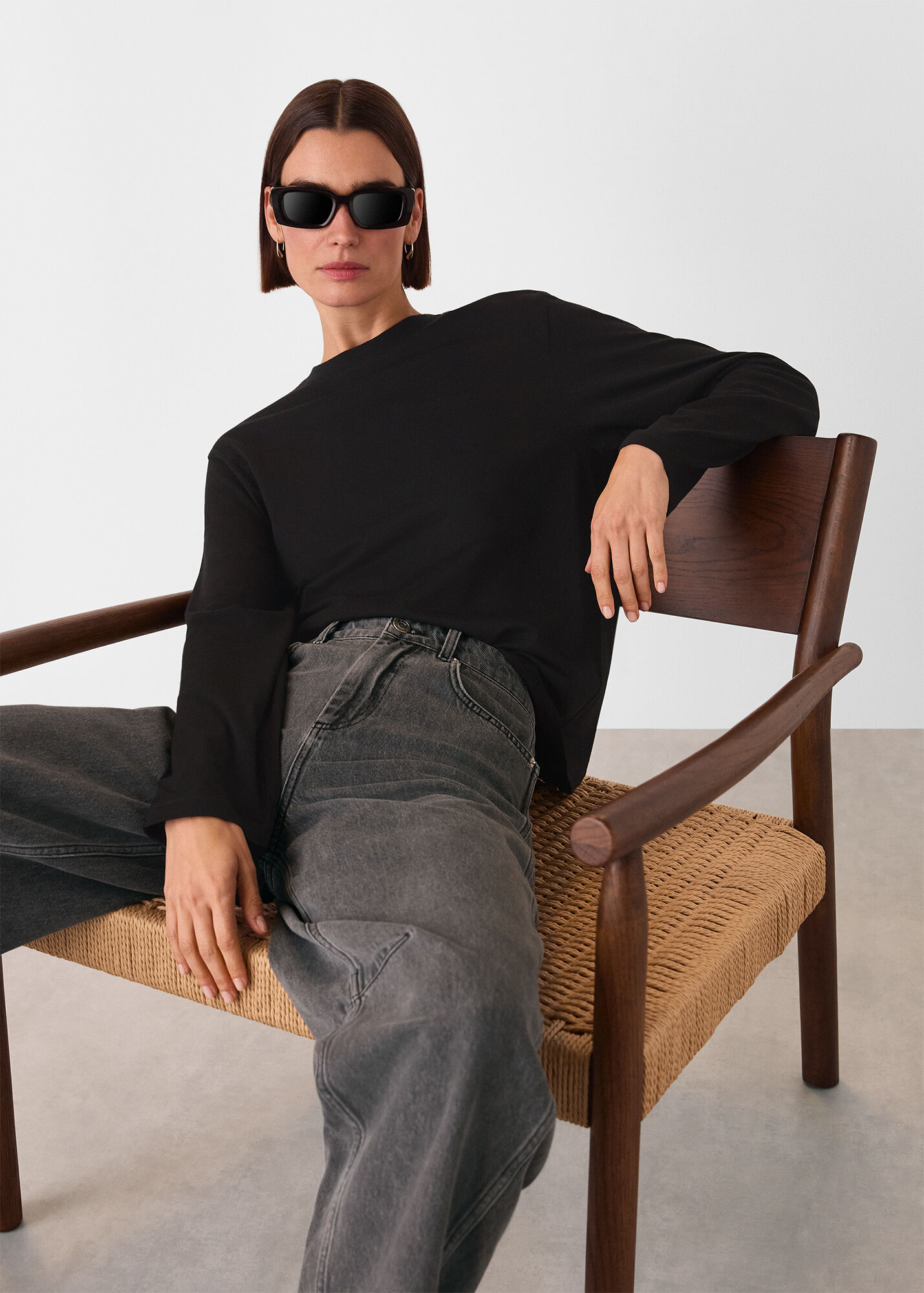 Black Relaxed Long Sleeve Tee | WHISTLES | Whistles UK |