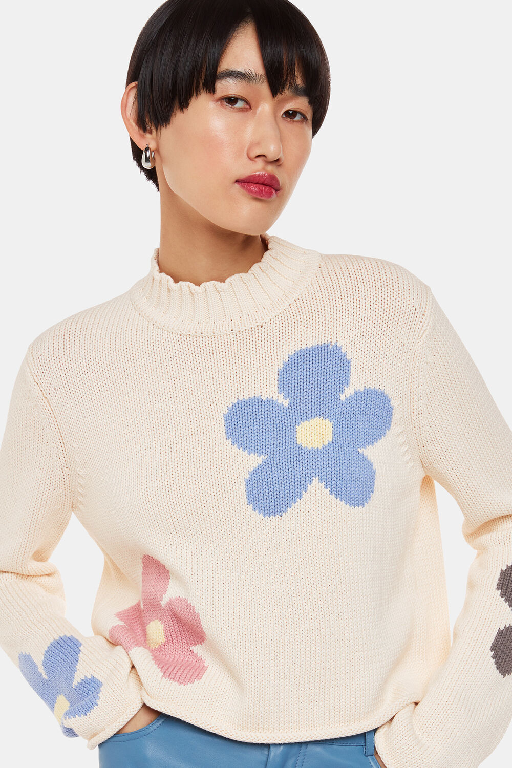 Flower Intarsia Cropped Knit