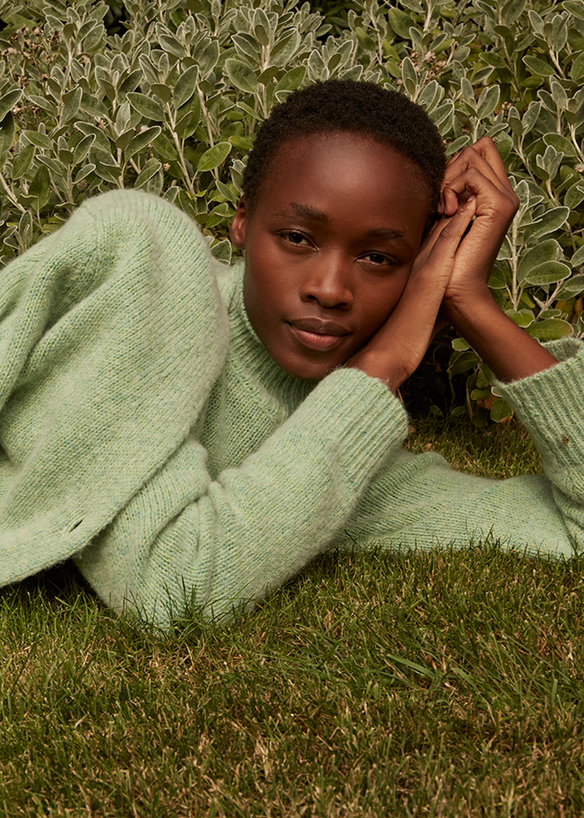 Pale green sweater new arrivals