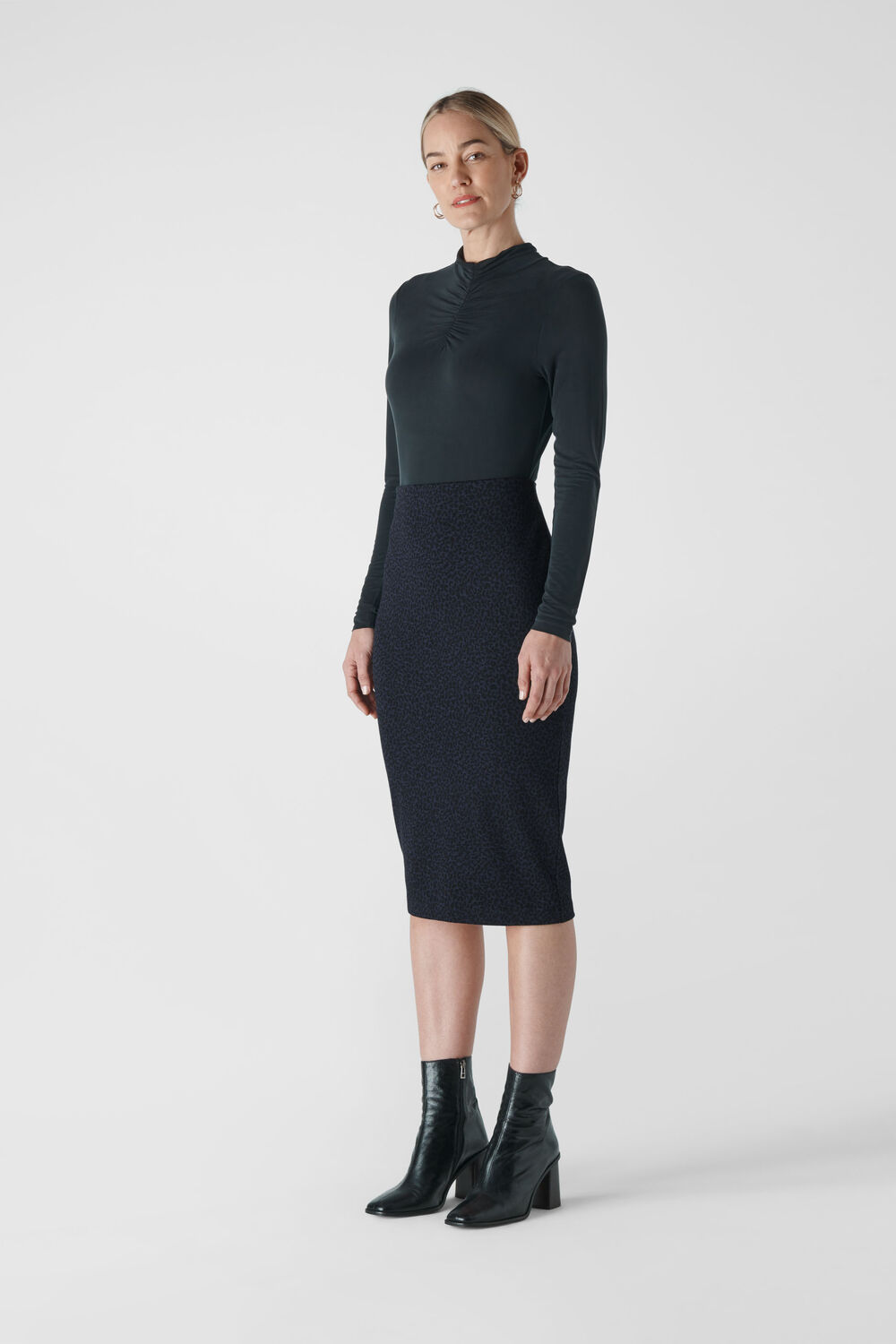 Animal Jersey Tube Skirt Navy/Multi