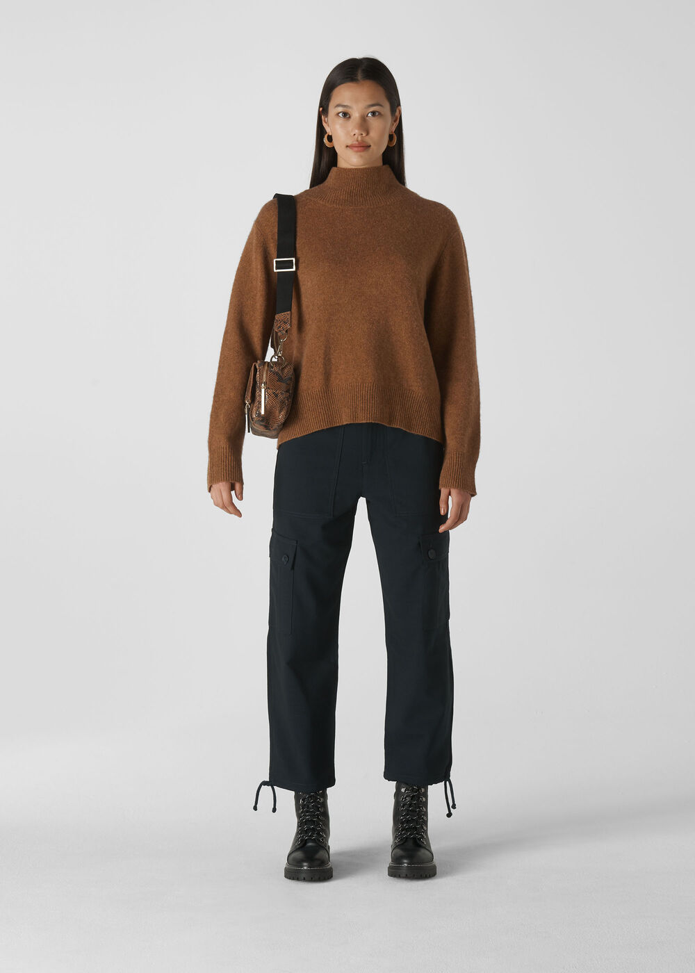 Funnel Neck Yak Mix Knit Olive