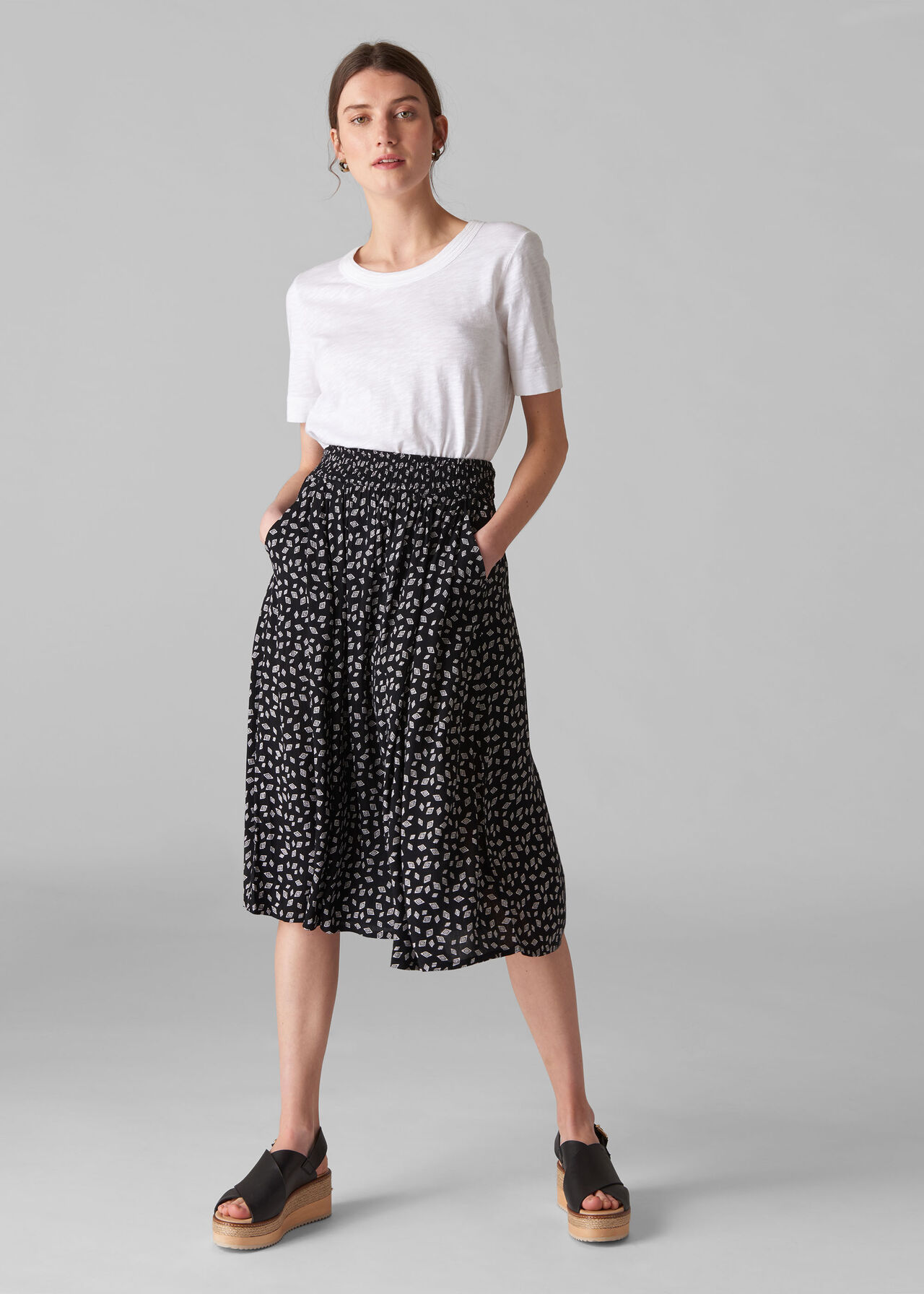 Gobi Print Textured Skirt Black and White