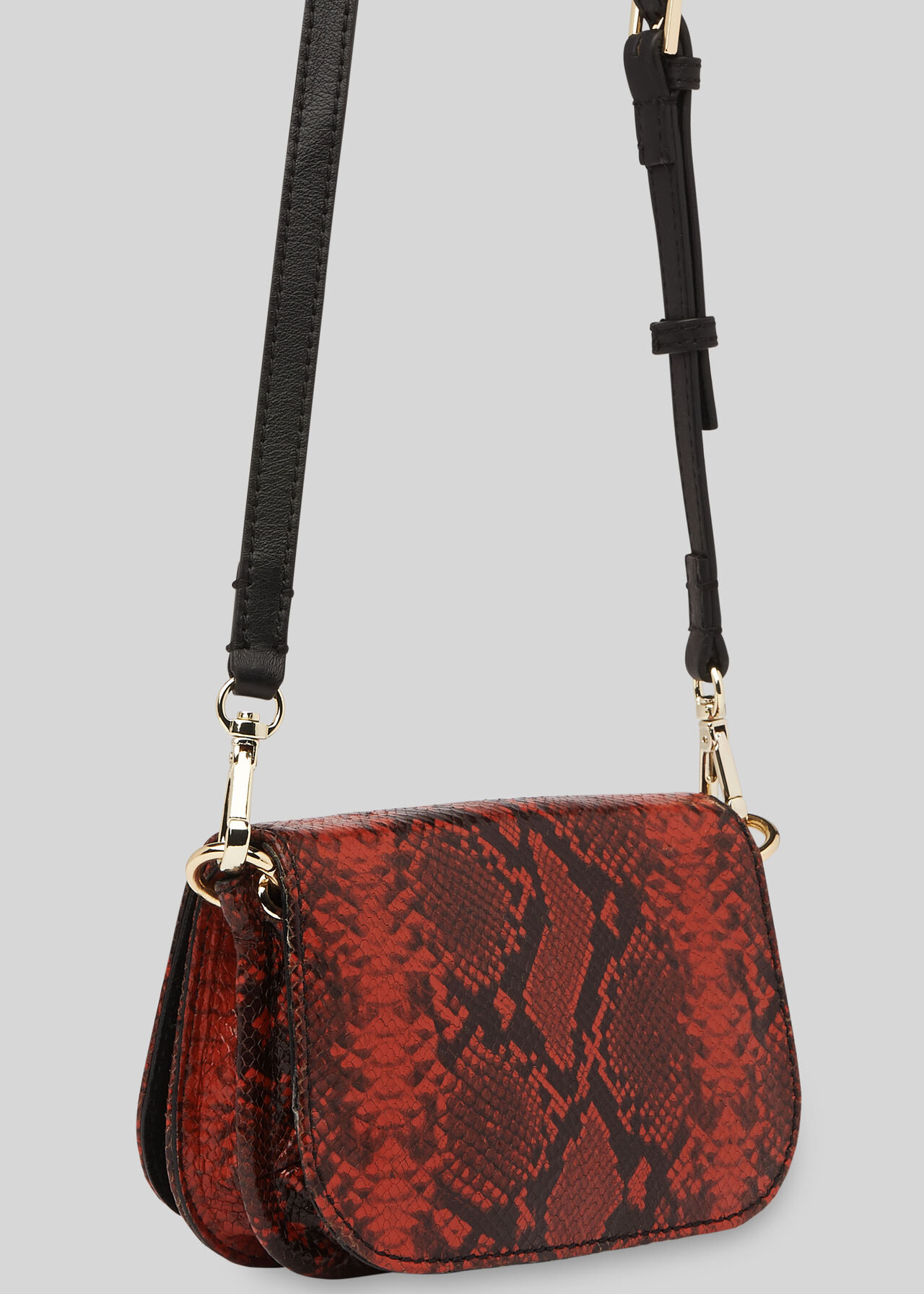 Sara Snake Crossbody Bag Red