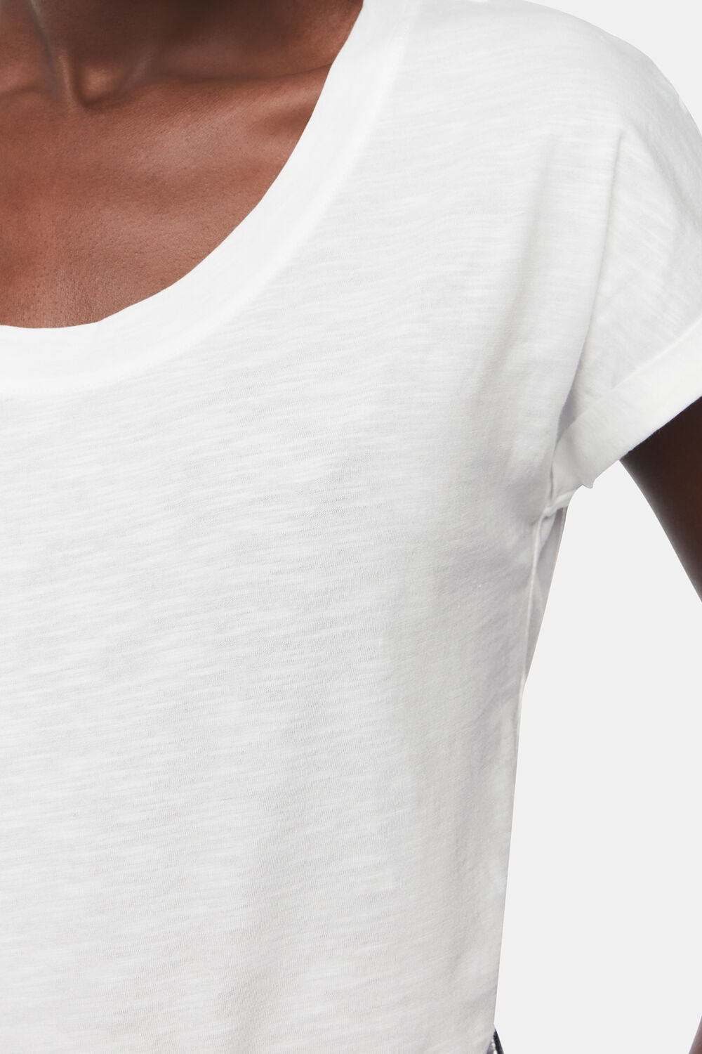 Wilma Scoop Neck T-Shirt