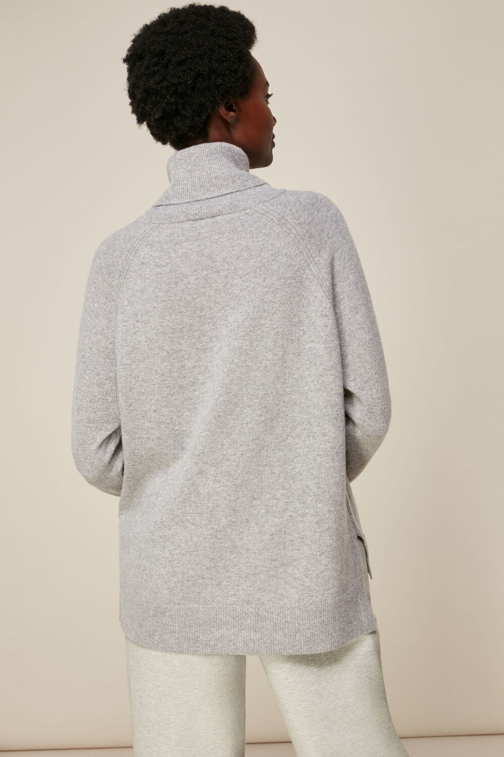 Cashmere Roll Neck Knit