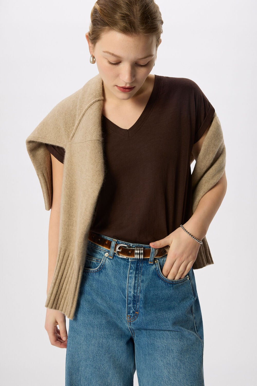 Chocolate Willa V-Neck Cap Sleeve Tee