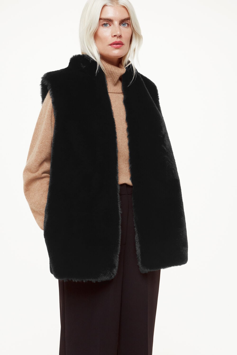 Black Petite Faux Fur Gilet