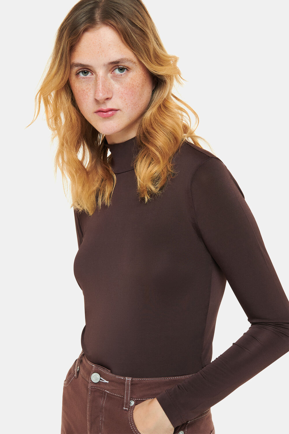 Slinky High Neck Top
