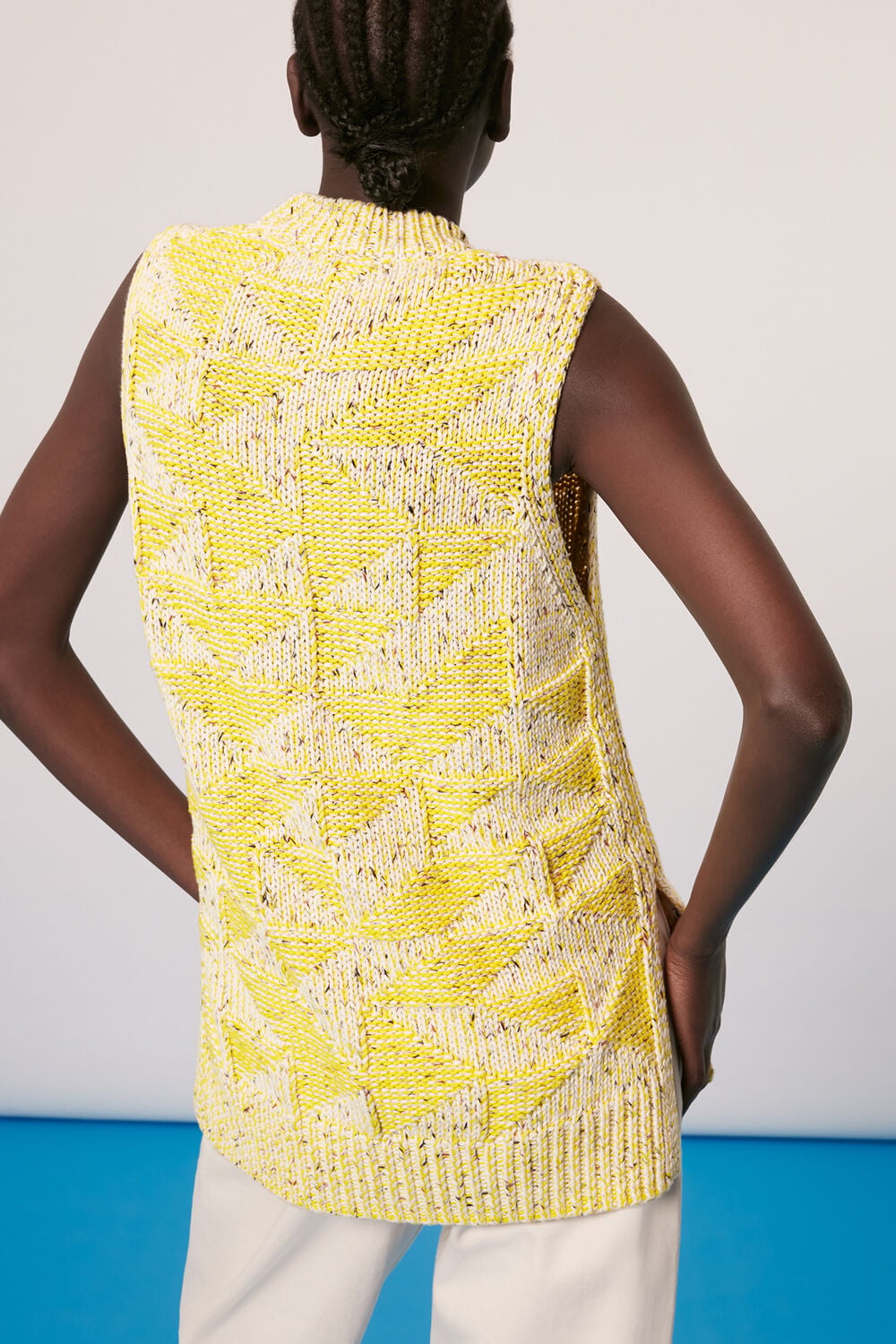 Sleeveless Intarsia Knit