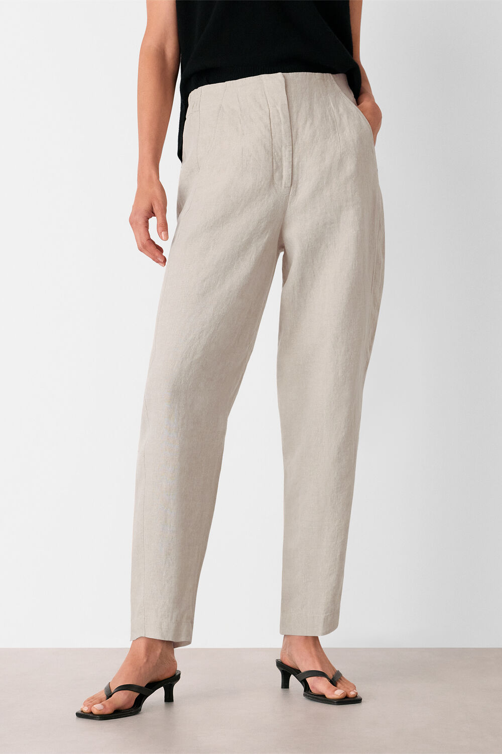 Oatmeal Linen Barrel Trouser