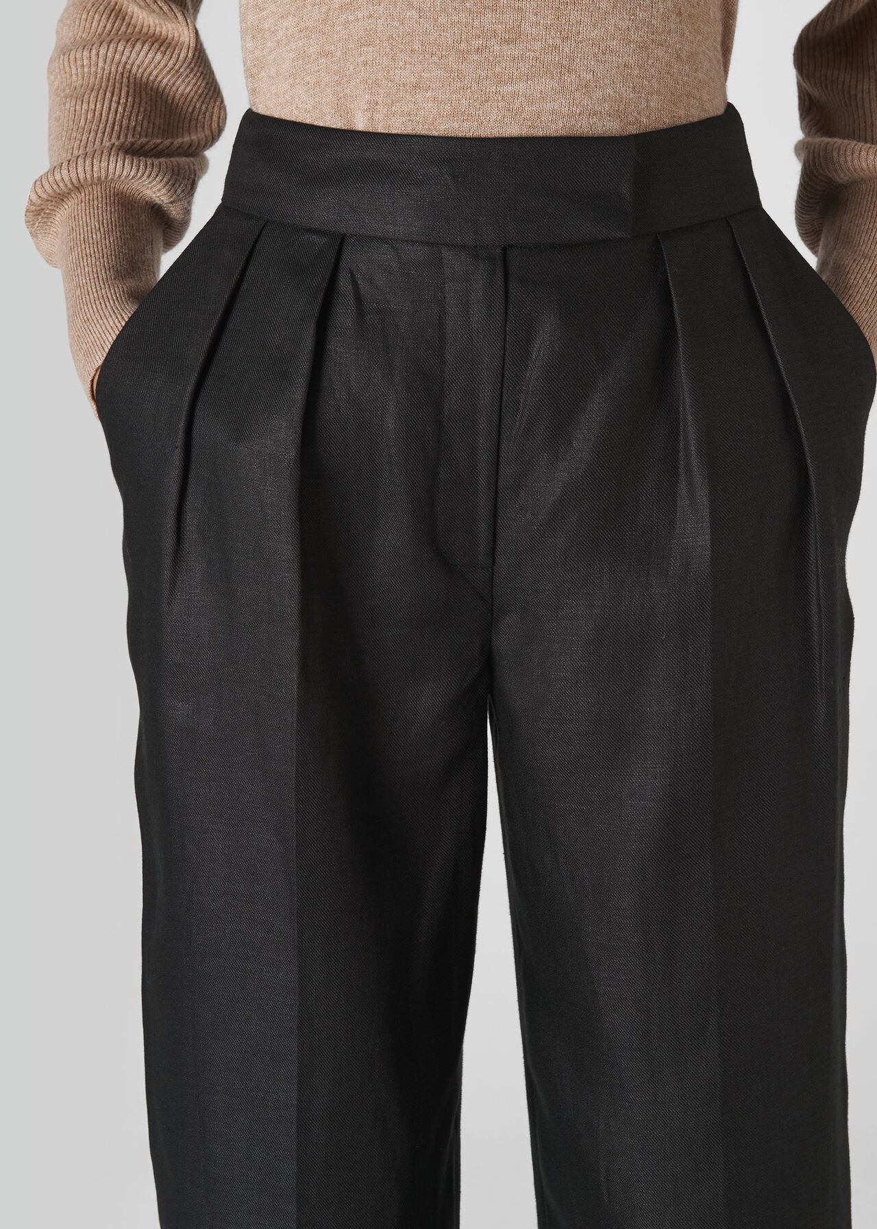 Lydia Linen Pleated Trouser Black