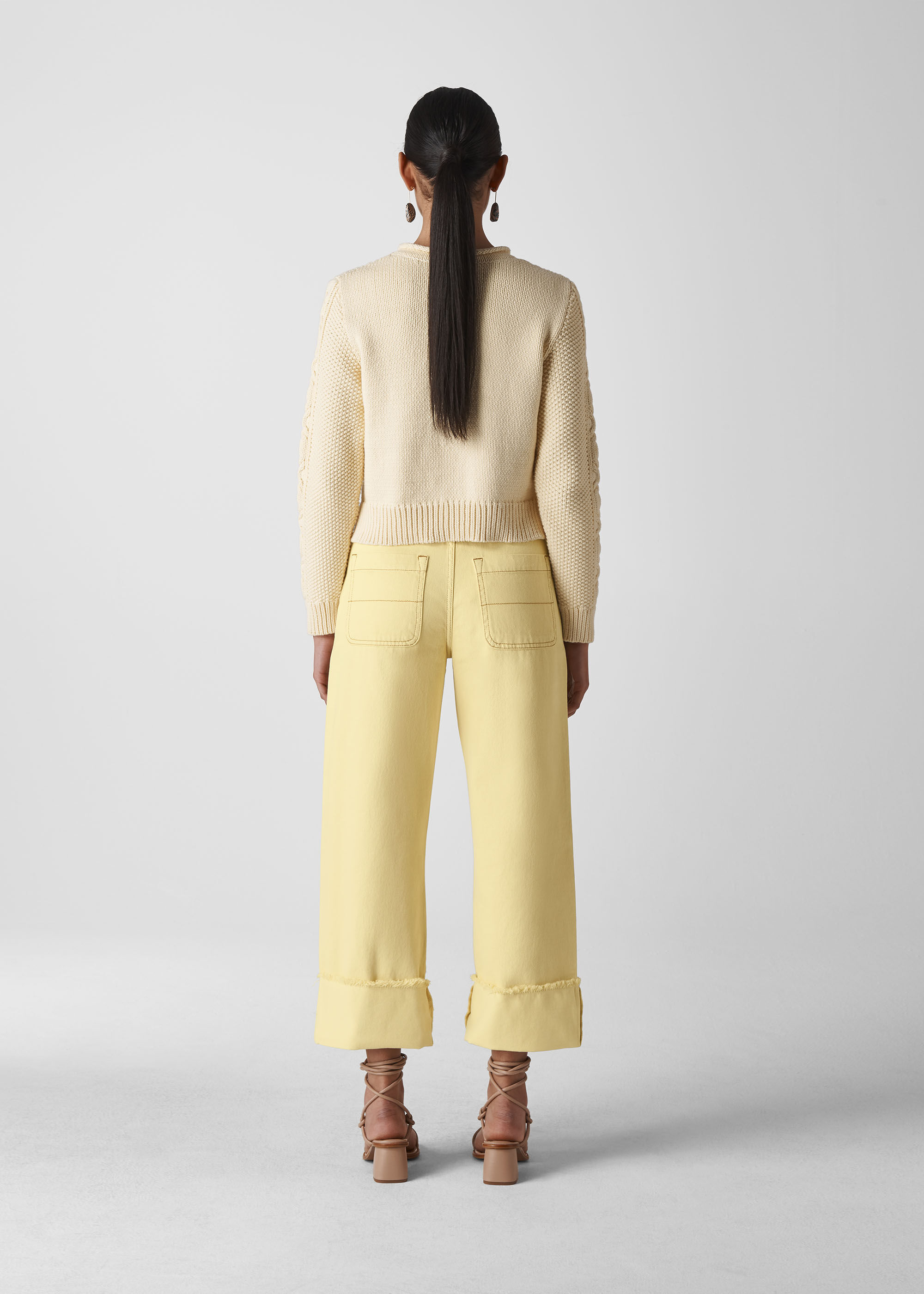 Yellow jean shop