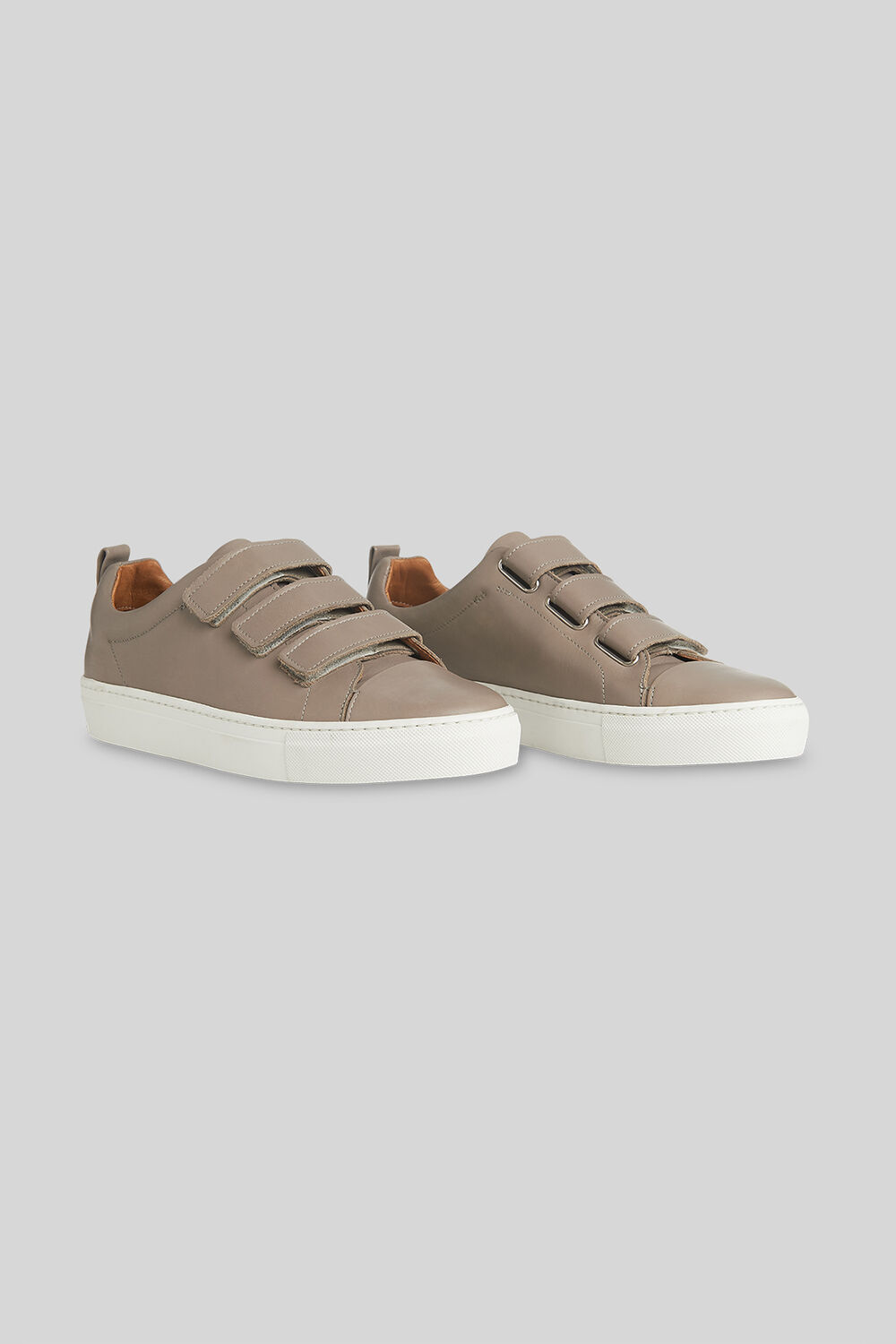 Aith Three Strap Trainer