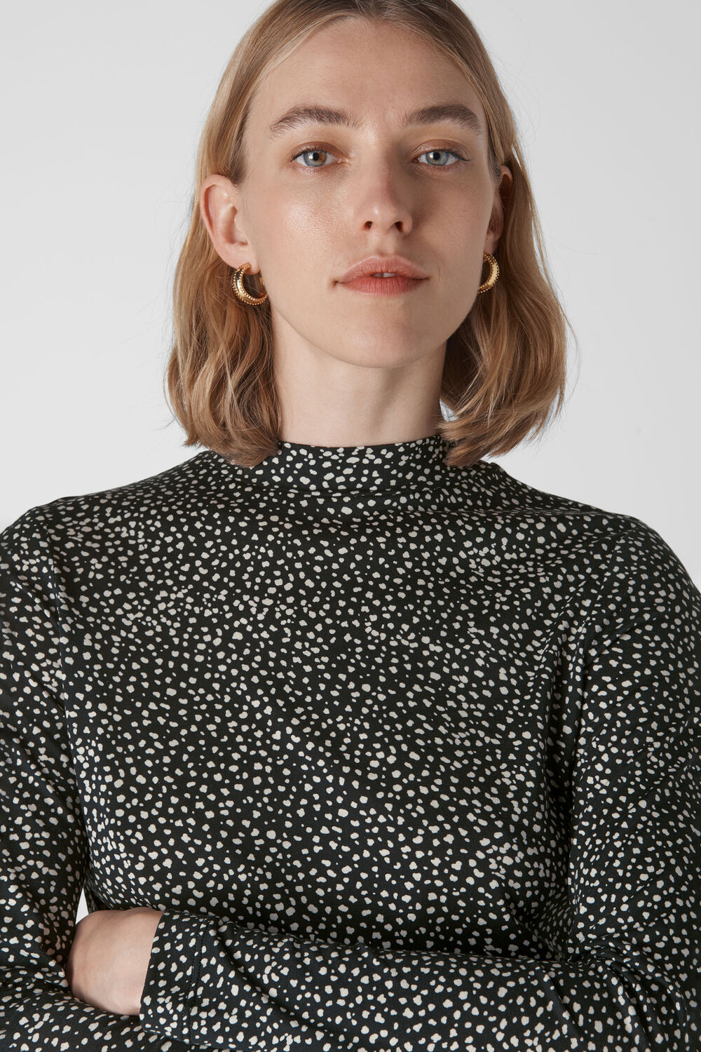 Mottled Spot Essential Top Black and White