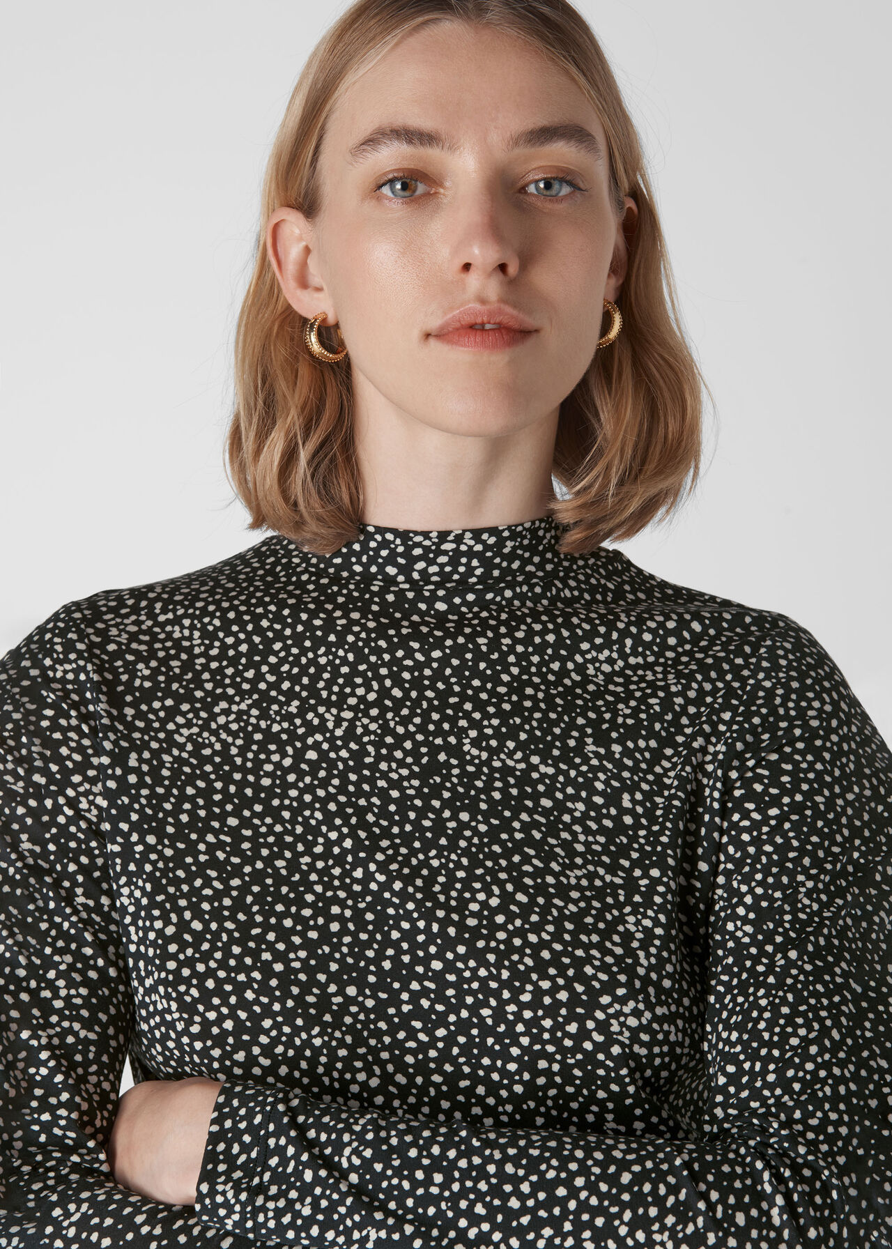 Mottled Spot Essential Top Black and White