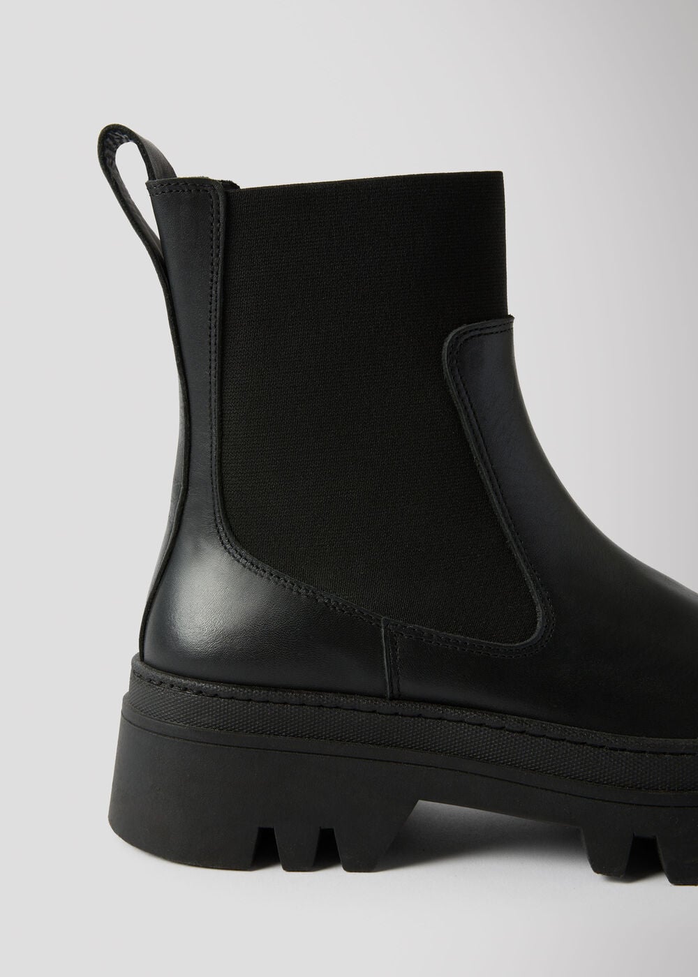 Black Hatton Chunky Chelsea Boot