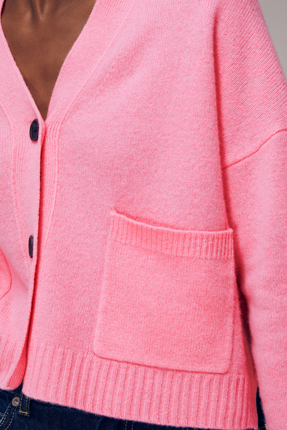 Twin Pocket Cardigan