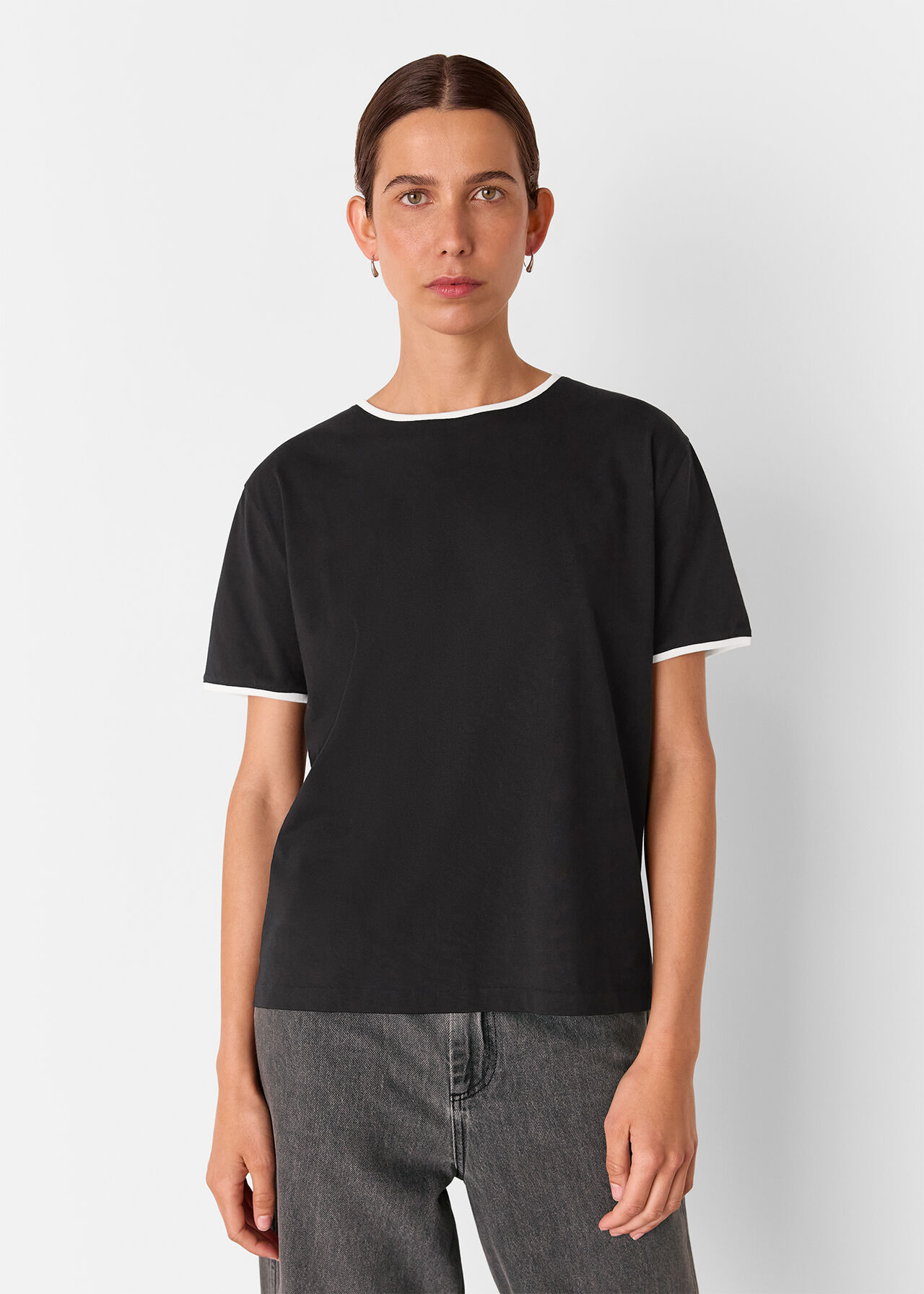 Contrast Piping Detail Tee