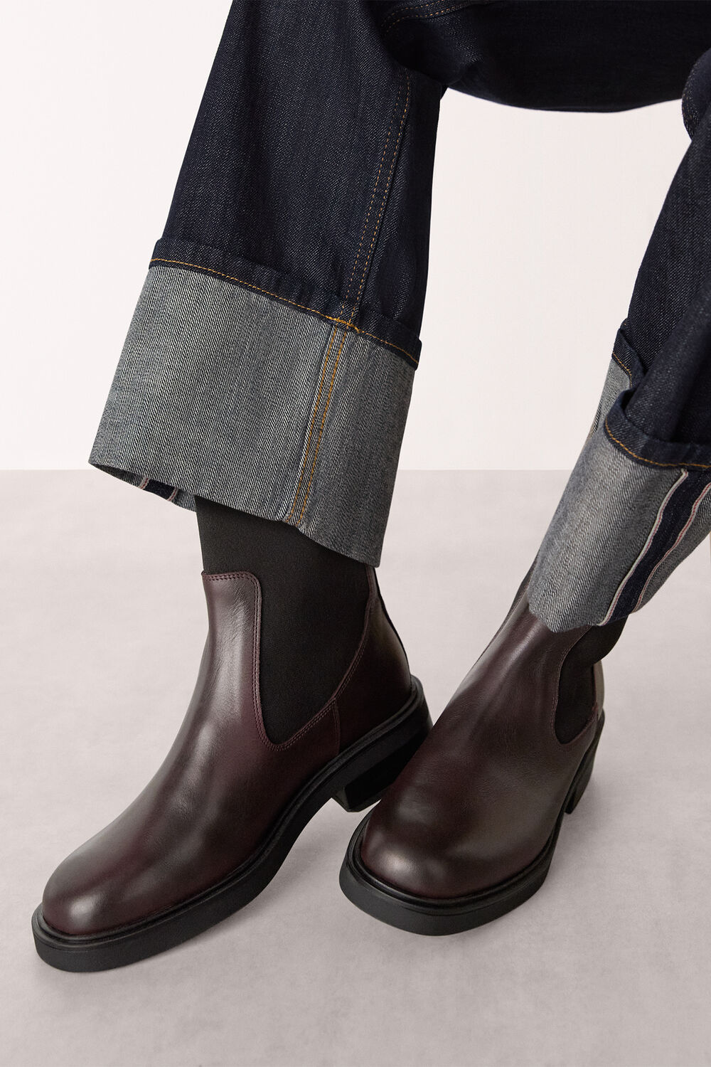Burgundy Elasticated Chelsea Boot