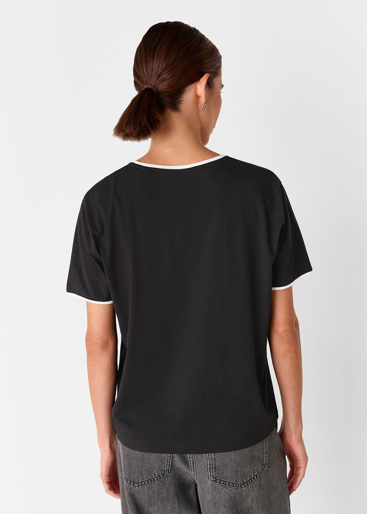 Contrast Piping Detail Tee