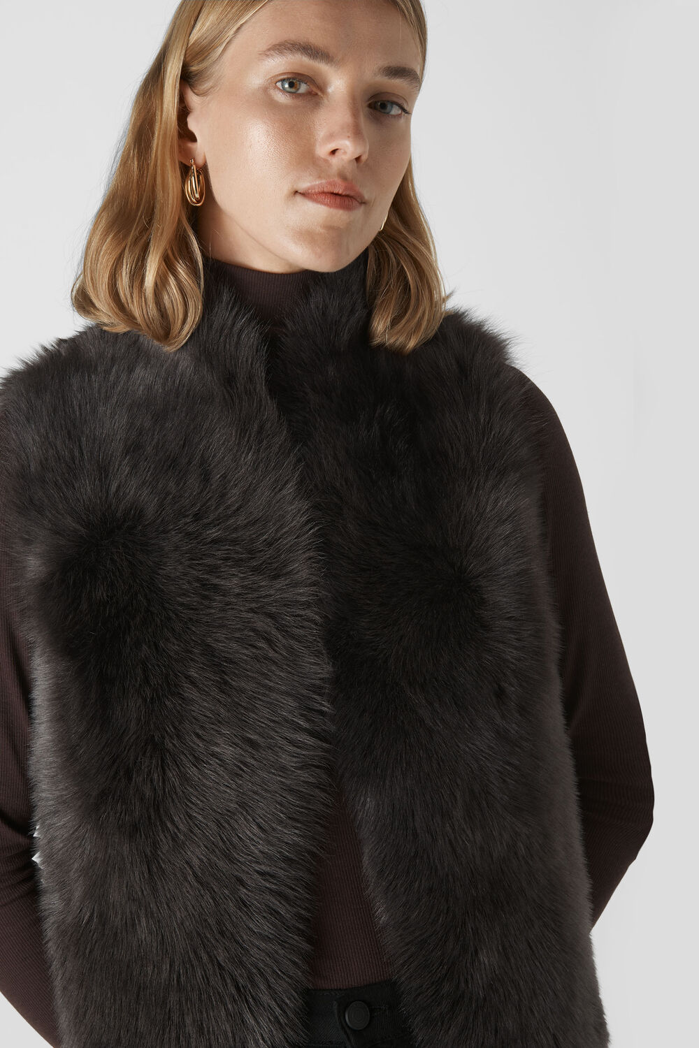 Short Toscana Sheepskin Gilet Dark Grey
