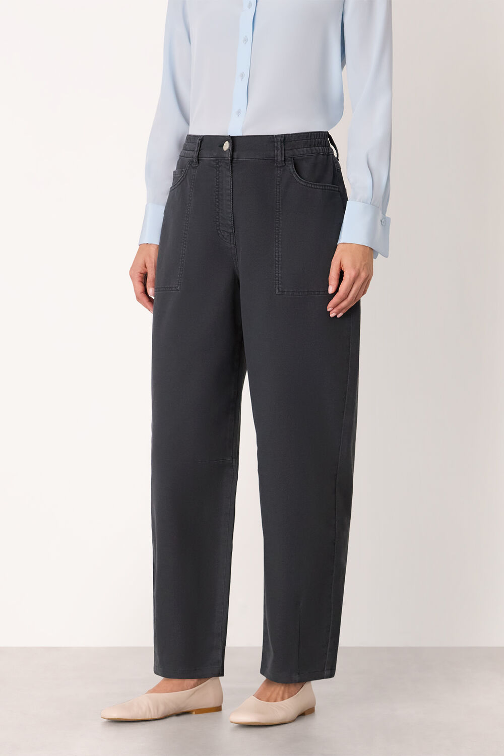 Black Casual Cotton Barrel Trouser