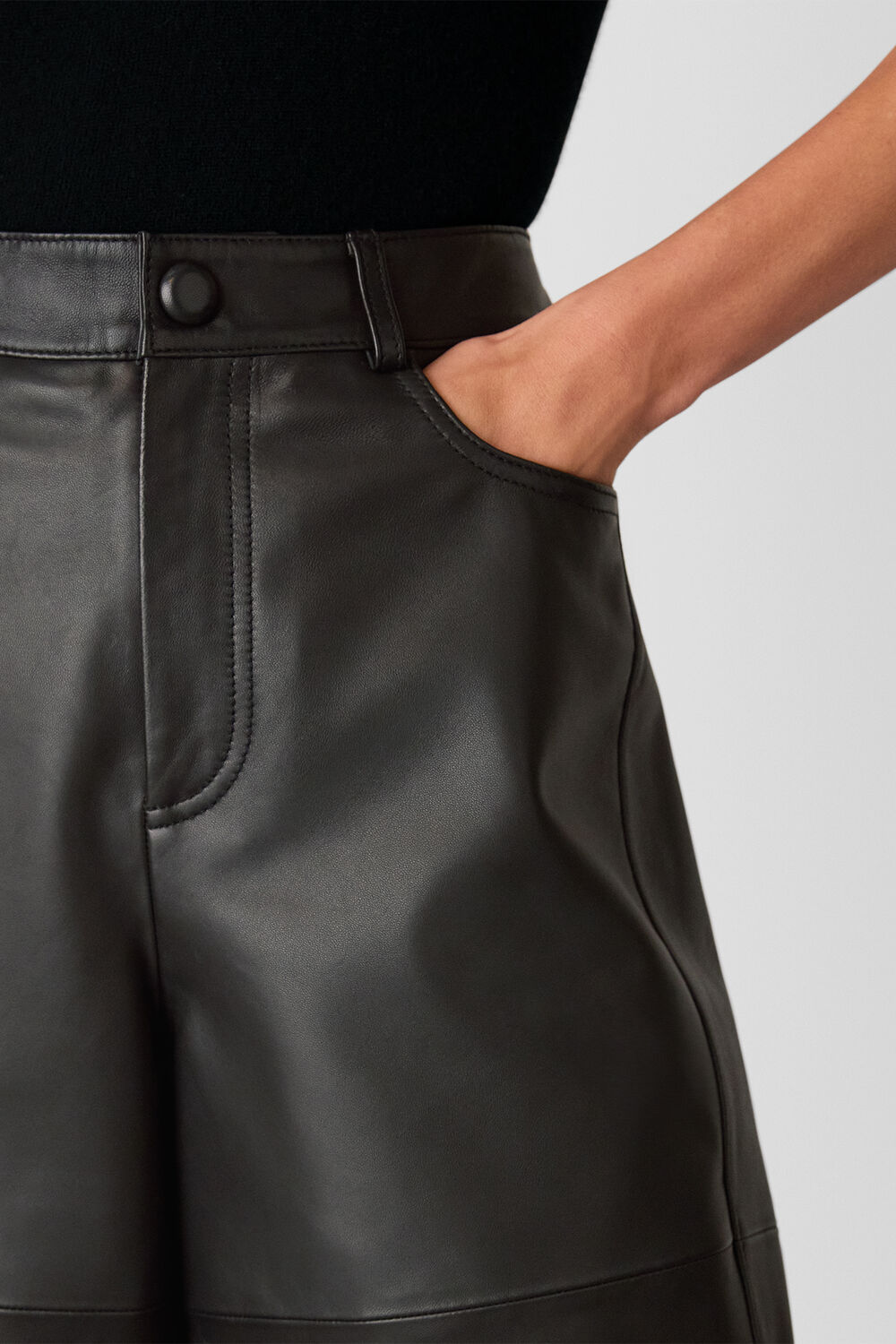 Black Leather Knee Short