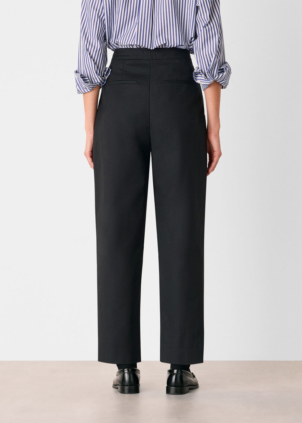 Side Pleat Tapered Trouser