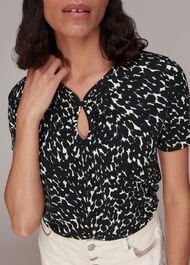 Sahara Cat Keyhole Tee