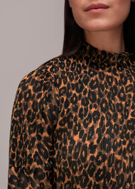 Classic Leopard Plisse Top