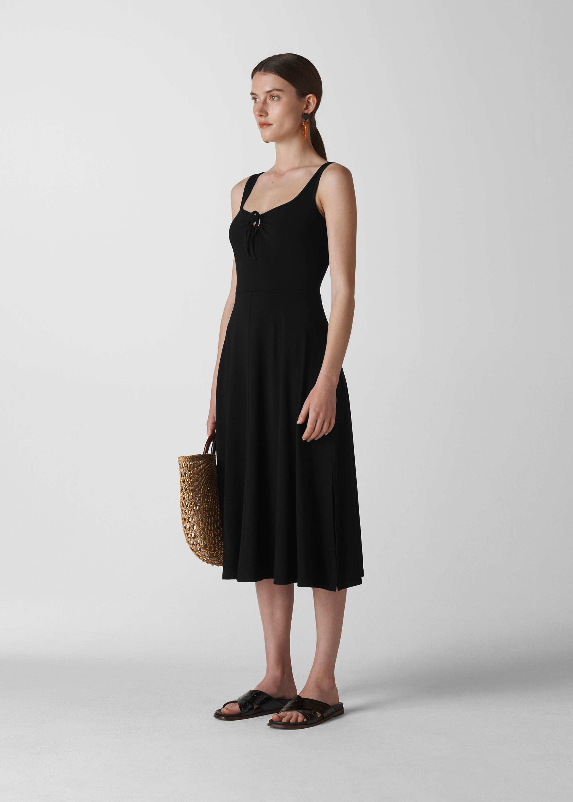 Black best sale jersey dress
