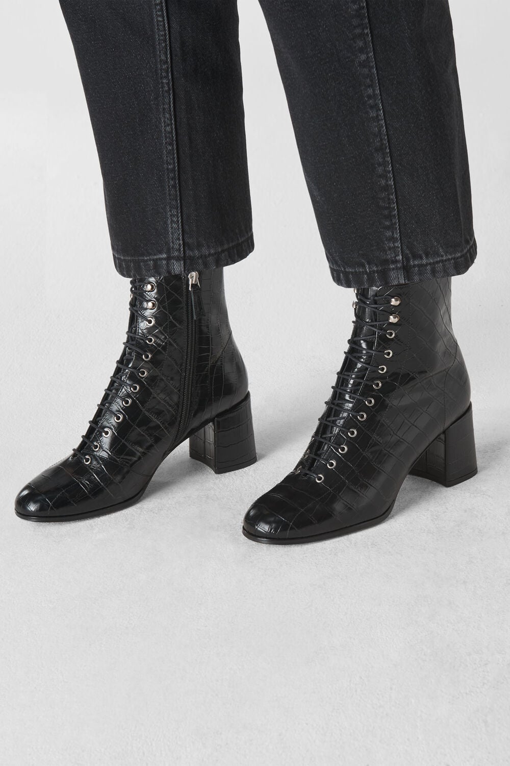 Alban Lace Up Boot Black