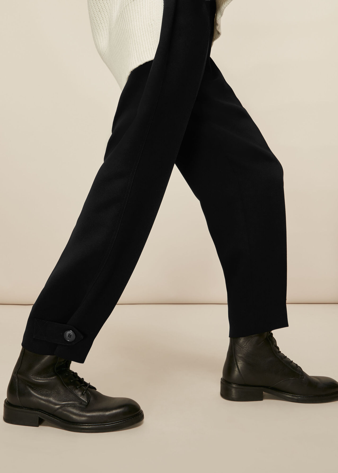 Peg Trouser | Black