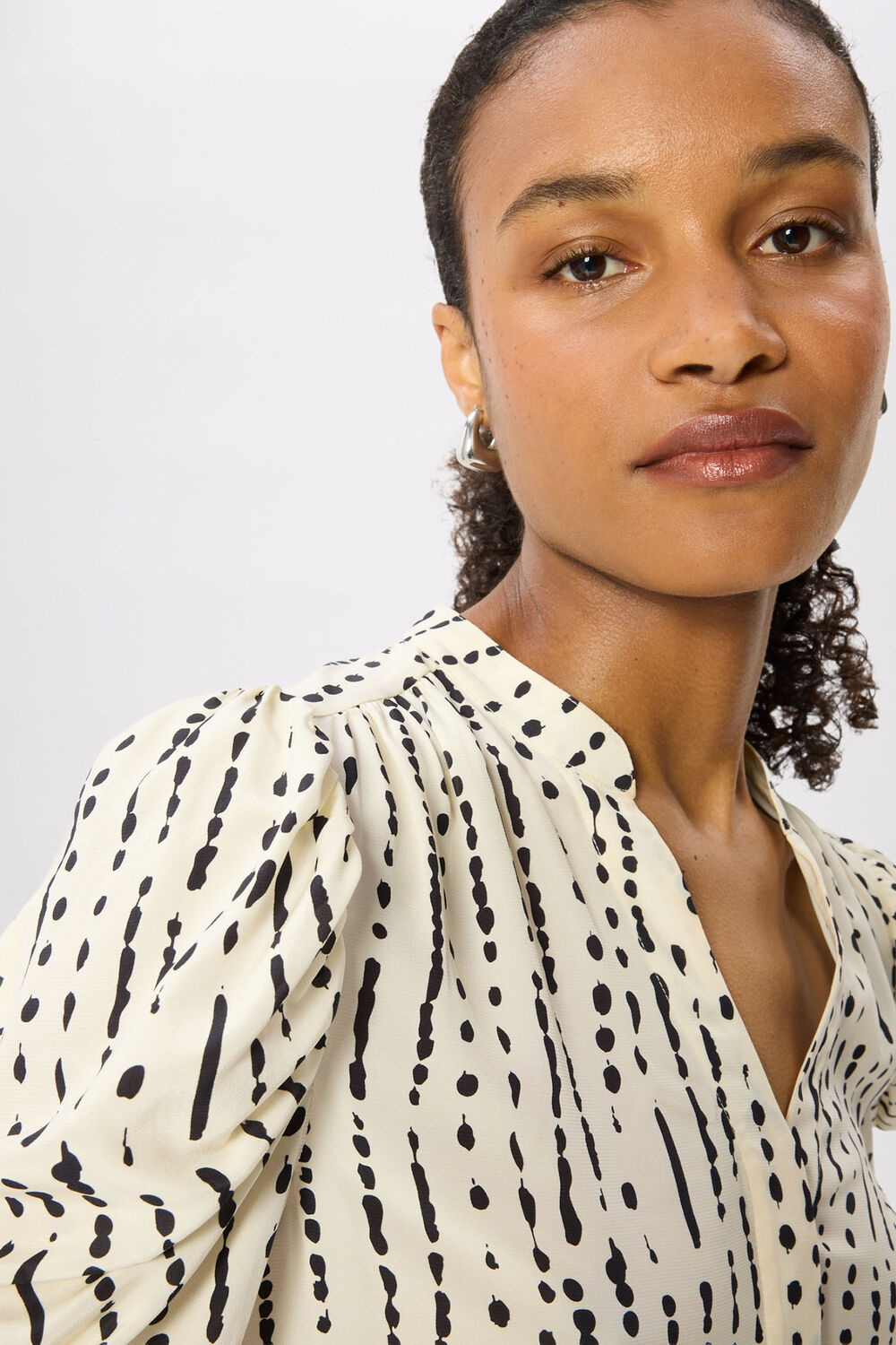 Ivory Dashed Spot Gathered Blouse