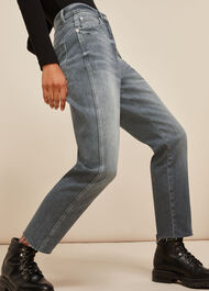 Stretch Slim Frayed Jean