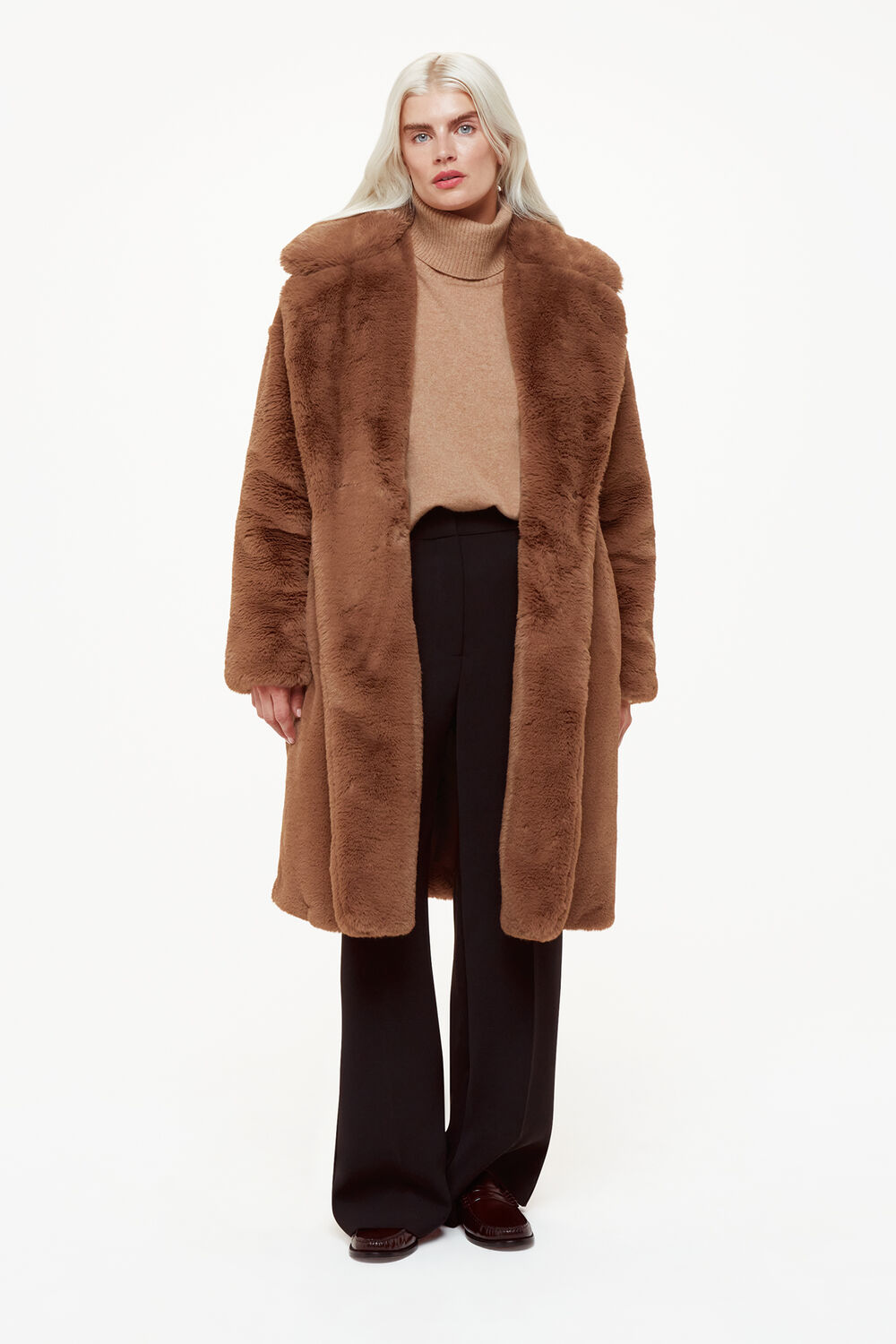 Petite Teddy Faux Fur Coat