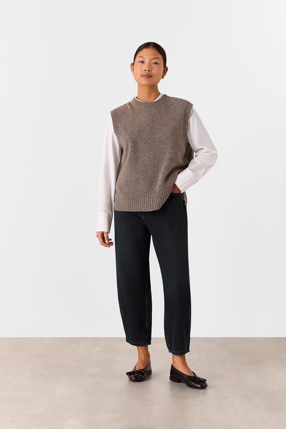 Petite Authentic Barrel Leg Jean
