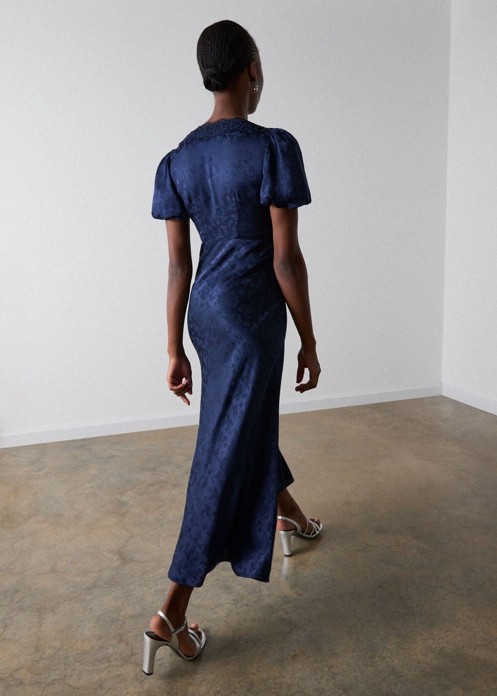 Jacquard V Neck Midi Dress