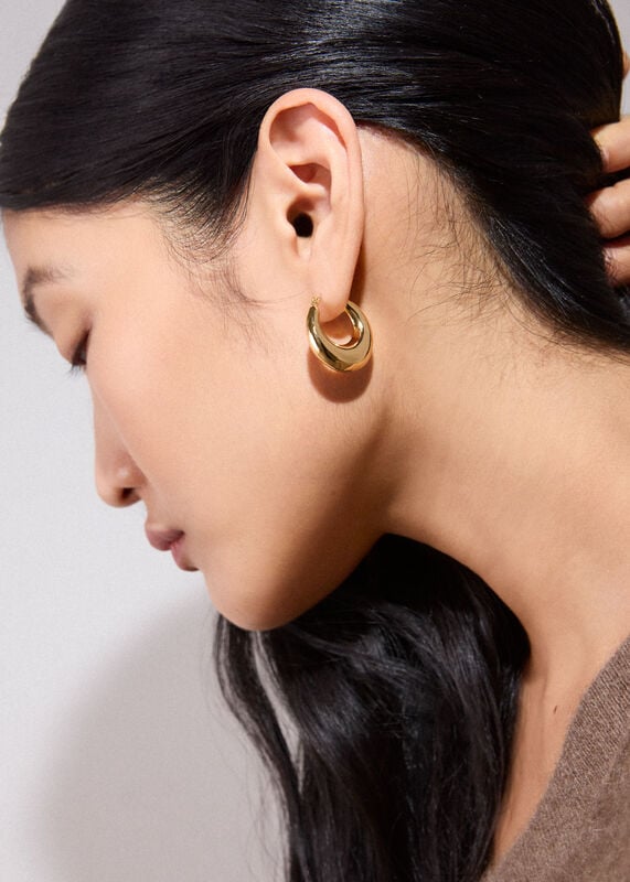 Gold Curved Chunky Hoop Earring