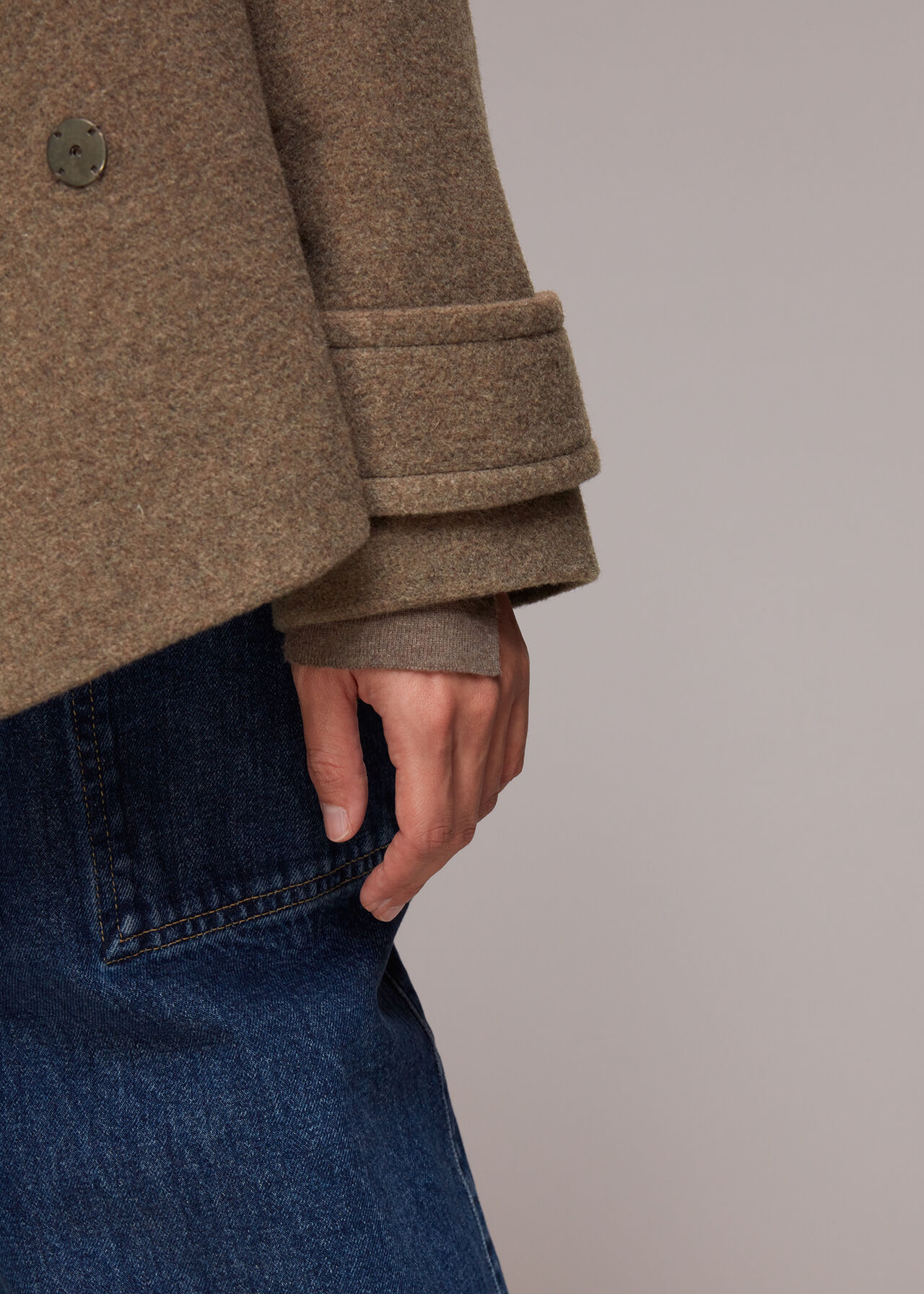 Relaxed Cropped Wool Coat