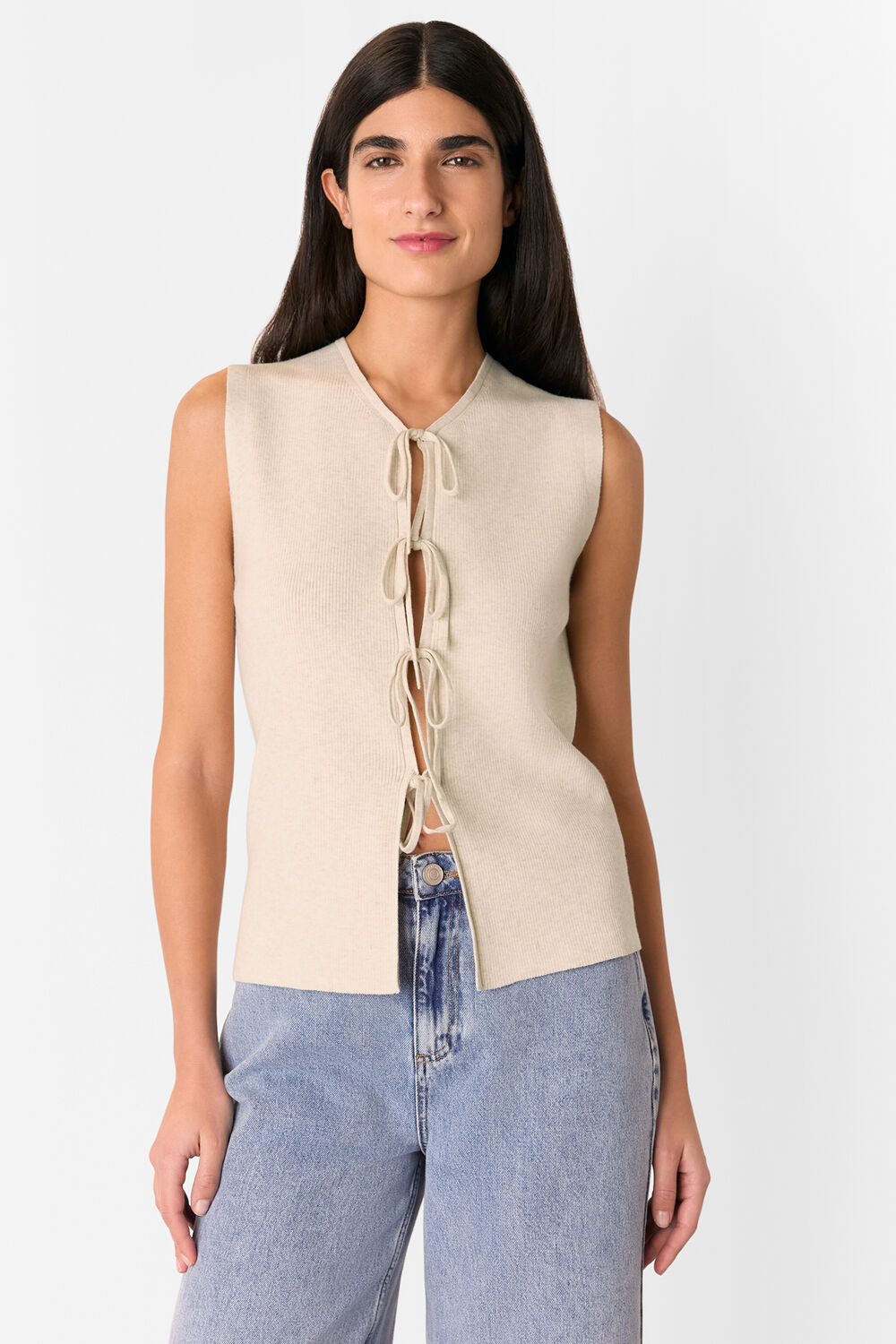 Tie Front Detail Tank