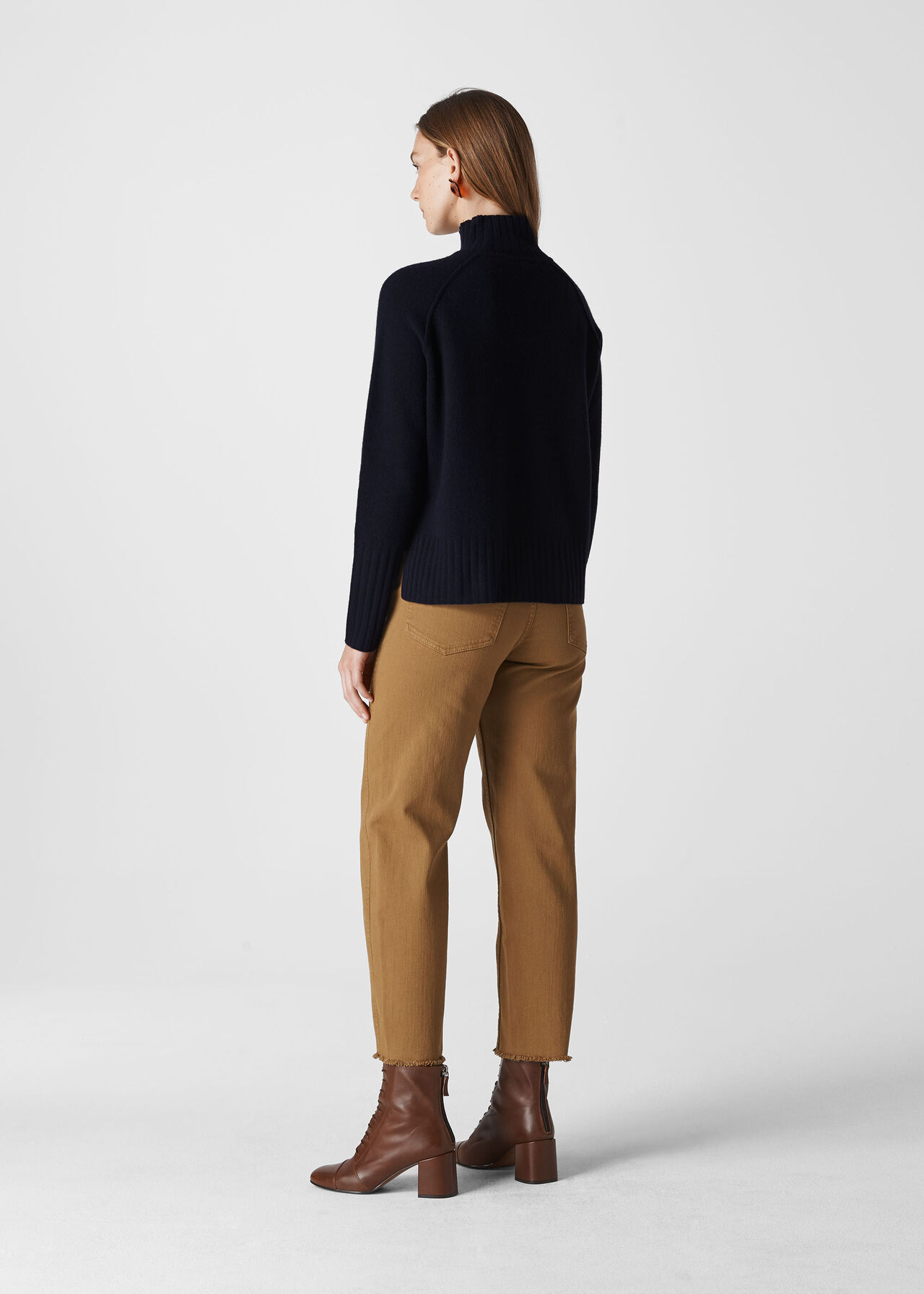 Funnel Neck Wool Knit