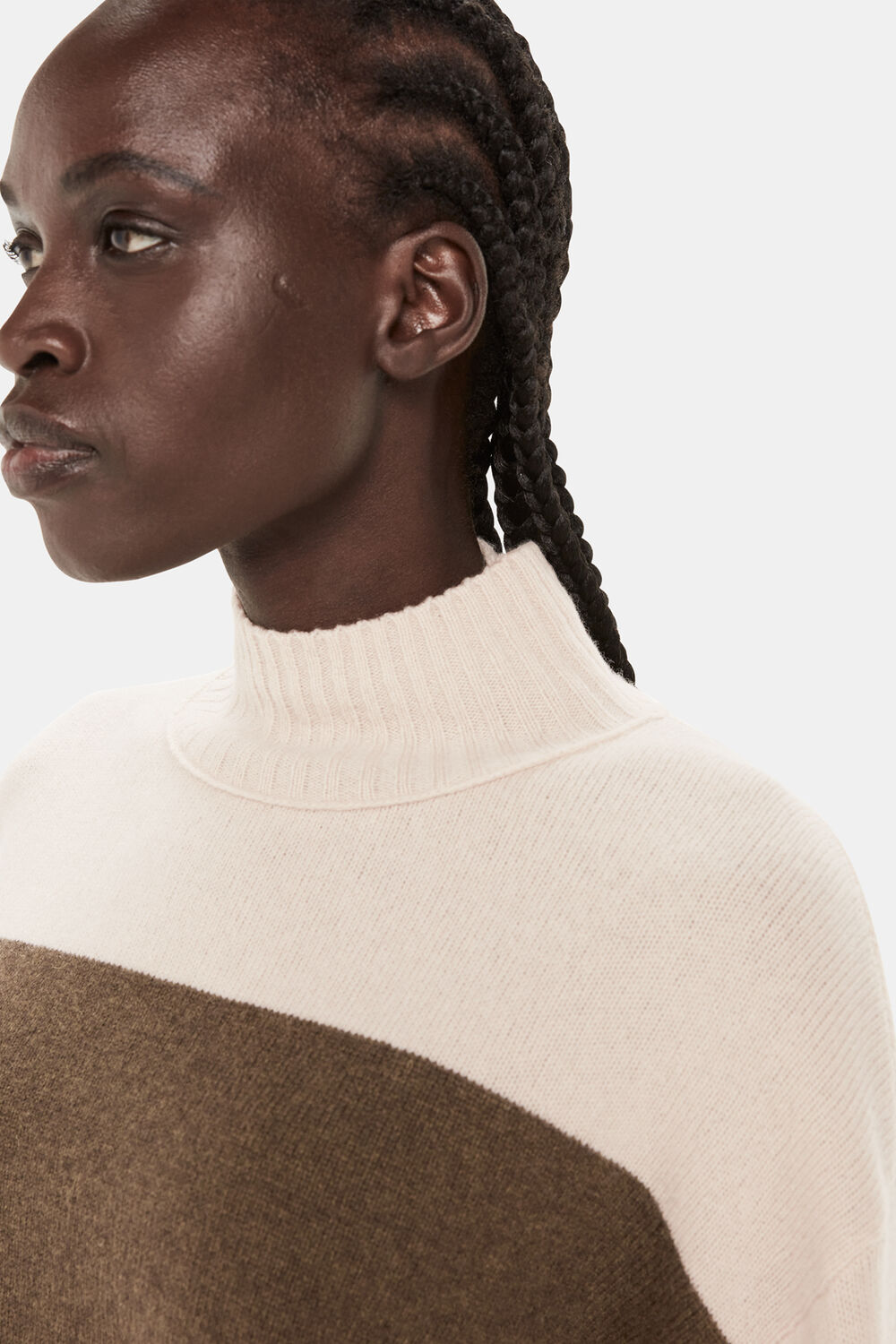 Wool Colour Block Funnel Neck